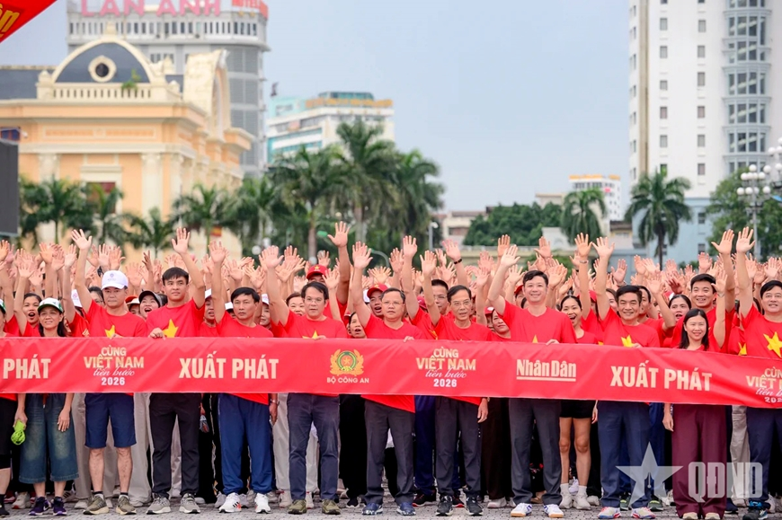 Thanh Hóa: Rộn ràng những bước chân vì Việt Nam vững bền