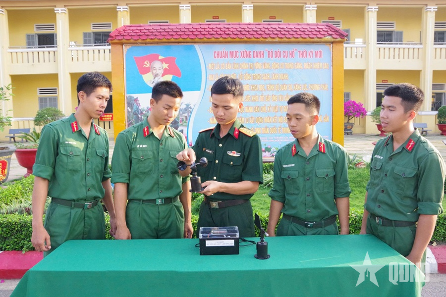 Từ thao trường đến những sáng kiến thiết thực