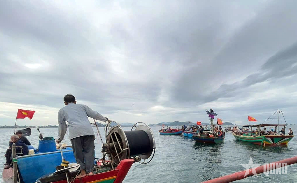 Kịp thời cứu vớt ngư dân gặp nạn