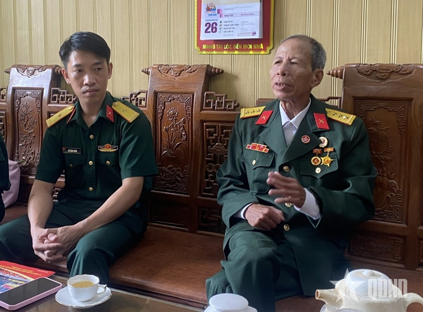 Viết bằng những ký ức không phai mờ