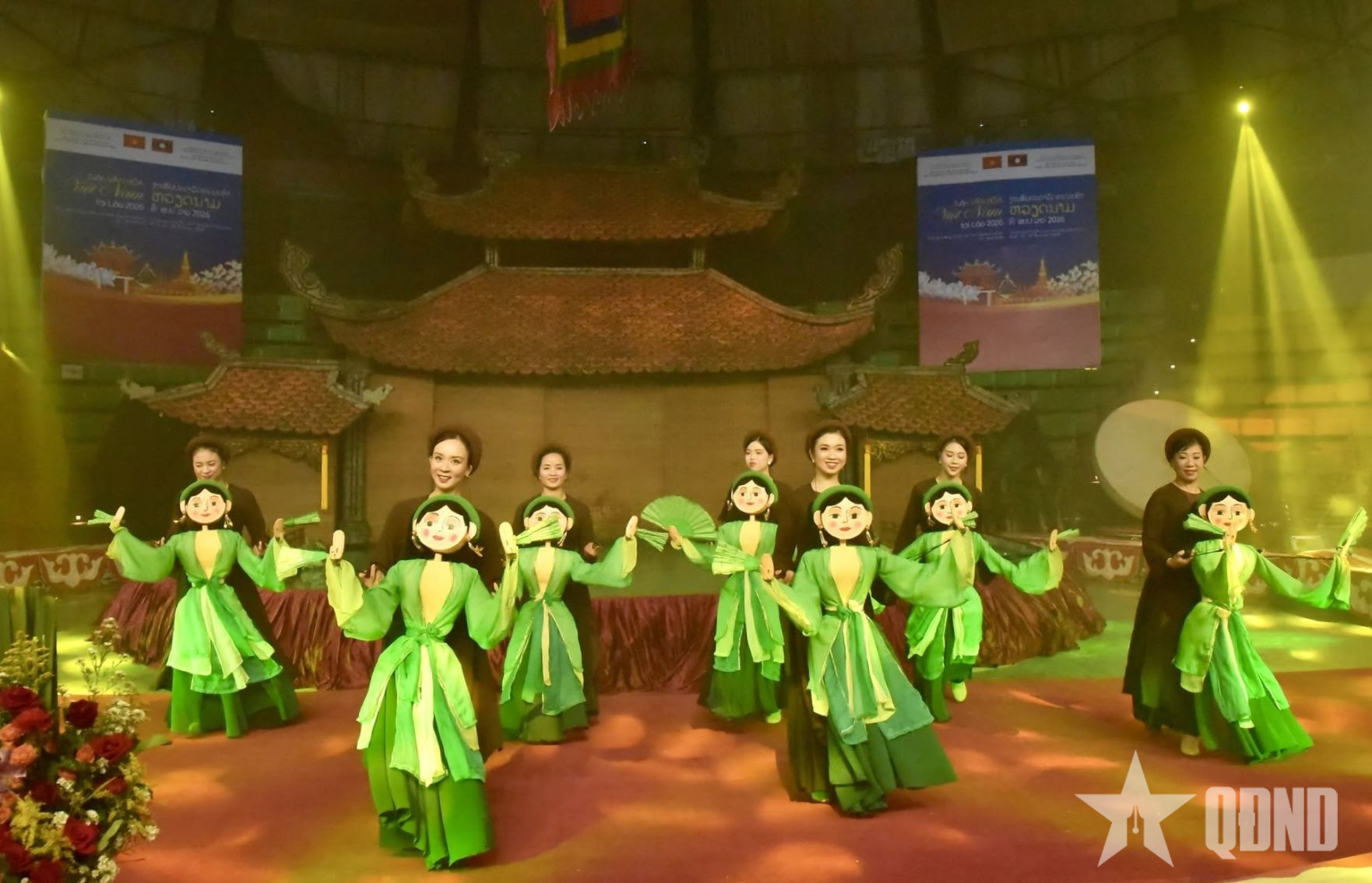 Mang múa rối Việt tỏa sáng năm châu