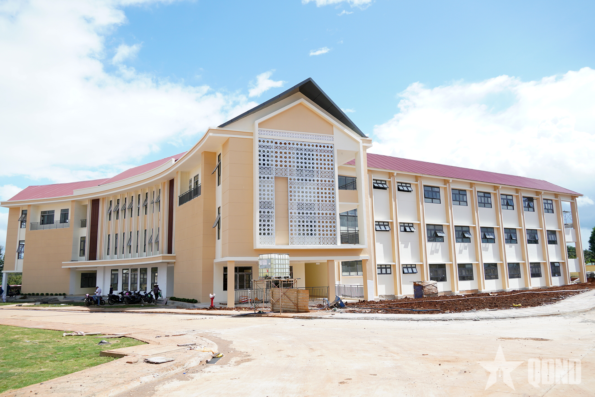 Quân khu 7 đồng hành phát triển giáo dục vùng biên giới Lâm Đồng