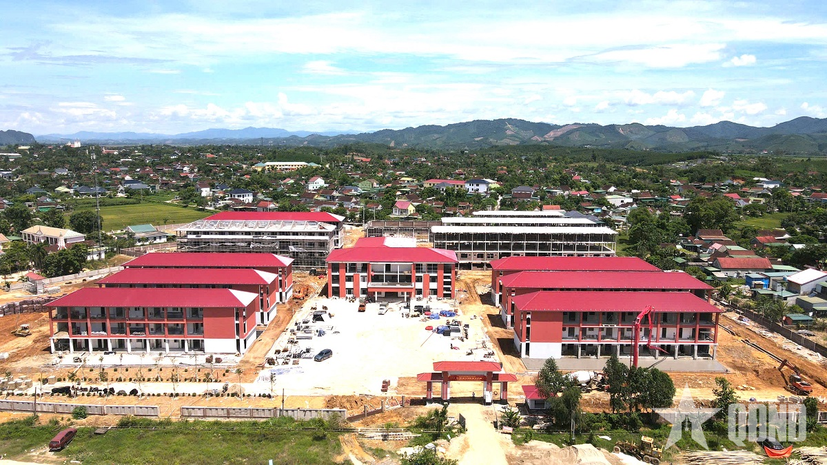 Trường mới, kỳ vọng mới nơi vùng biên