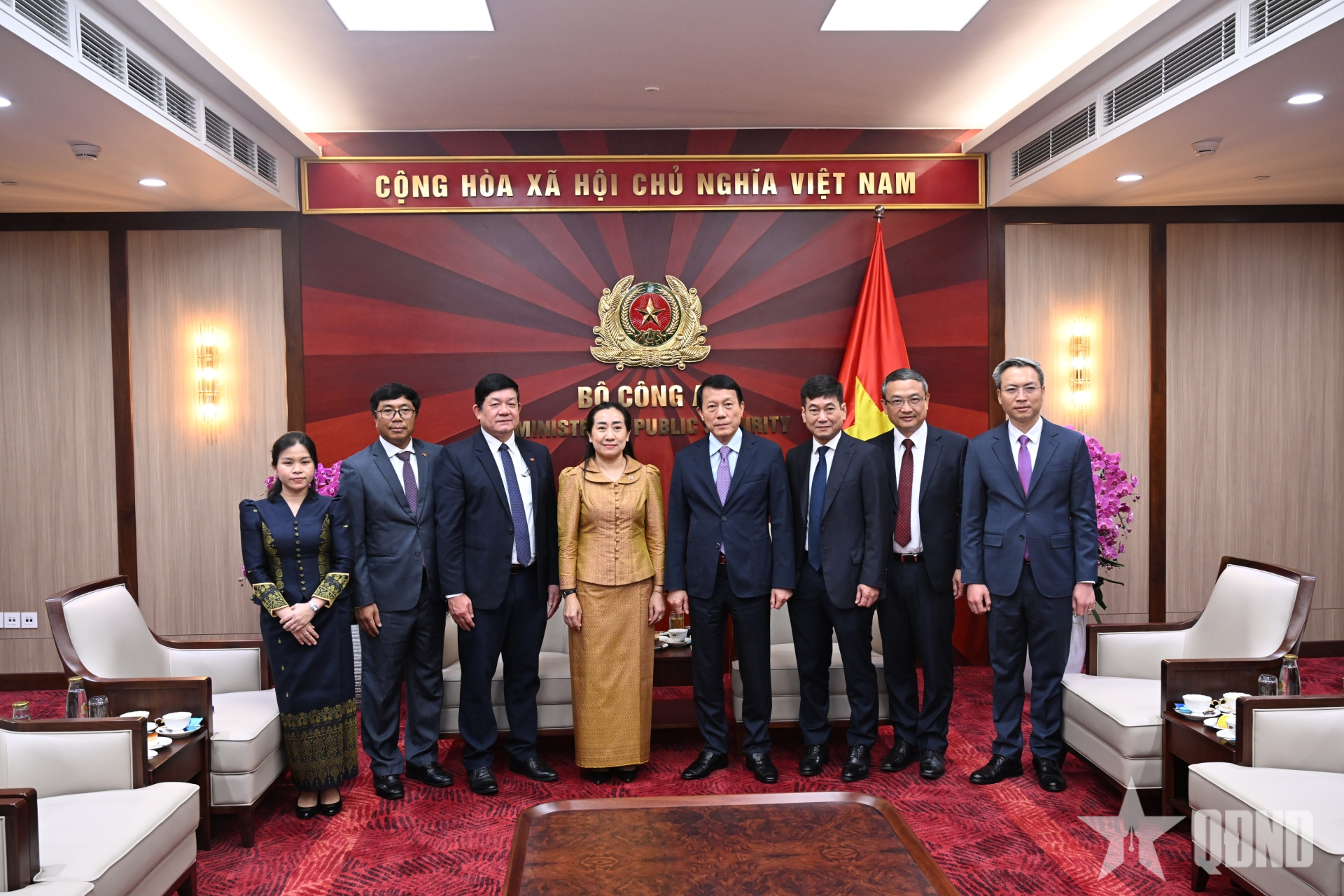 Đẩy mạnh hợp tác trong lĩnh vực an ninh, thực thi pháp luật