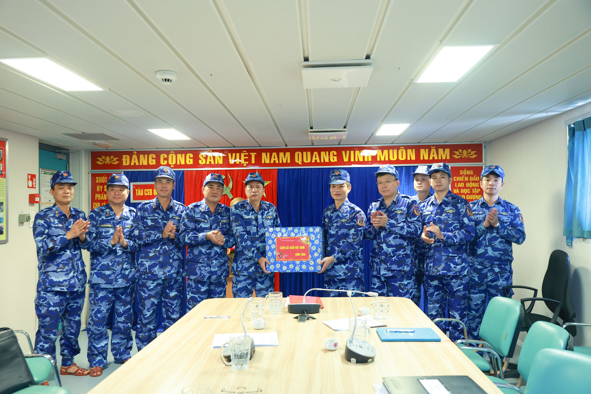 Cảnh sát biển Việt Nam kiểm tra công tác phòng, chống IUU  