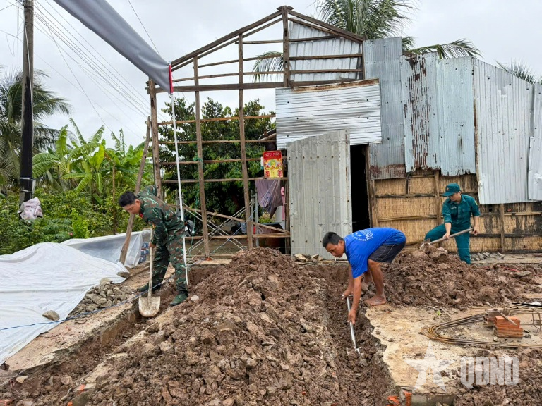 Cà Mau: Những ngày dựng mái ấm nghĩa tình