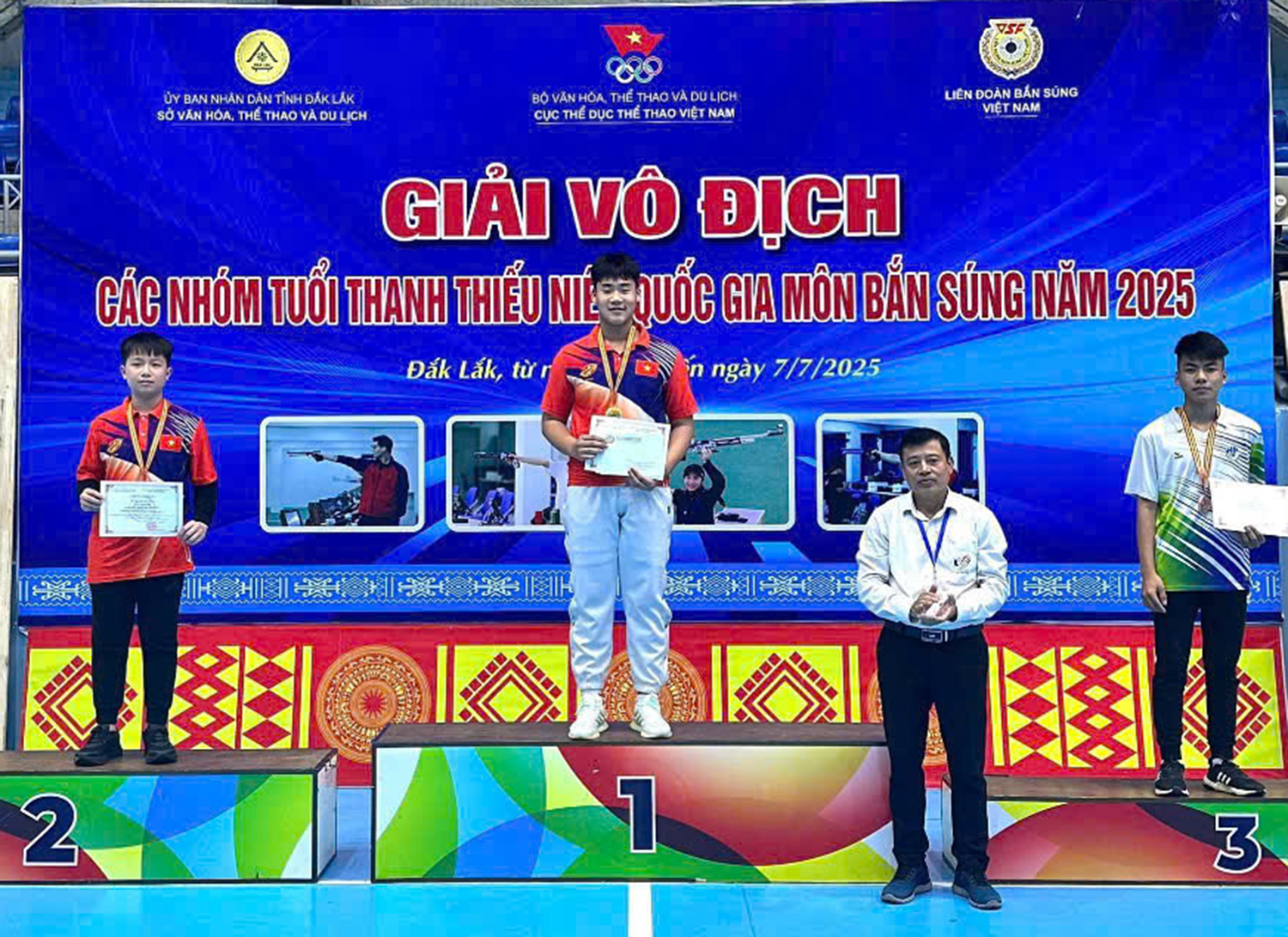 Gia đình xạ thủ