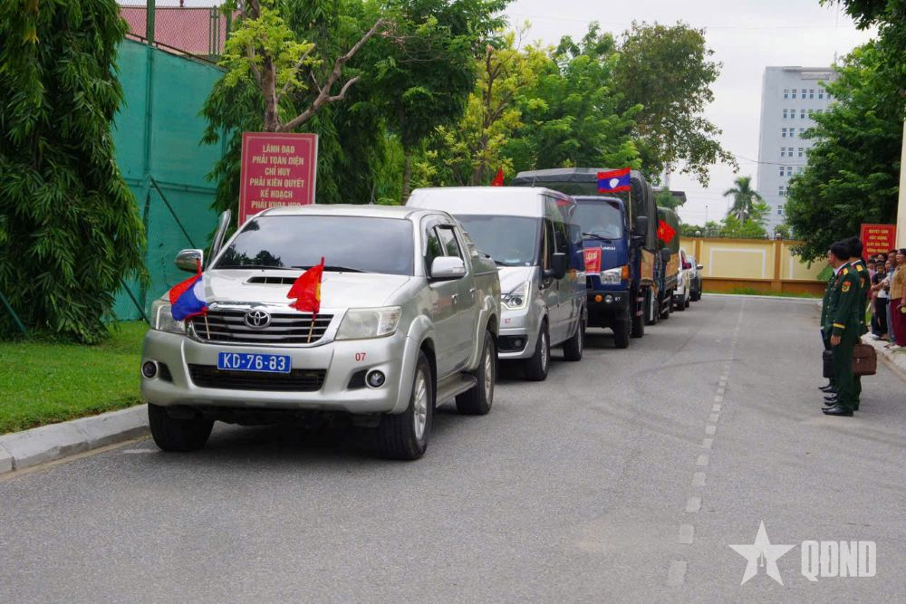 Hà Tĩnh: Xuất quân thực hiện nhiệm vụ tìm kiếm, quy tập hài cốt liệt sĩ hy sinh tại Lào