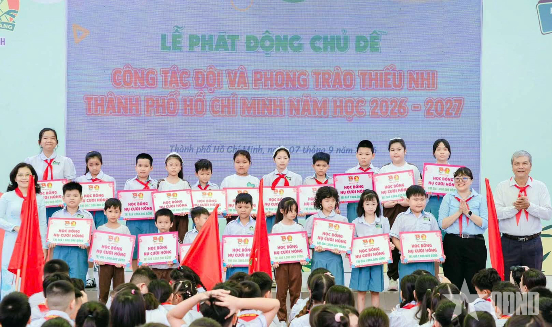 Thiếu nhi TP Hồ Chí Minh làm theo lời Bác rèn đức, thi đua luyện tài