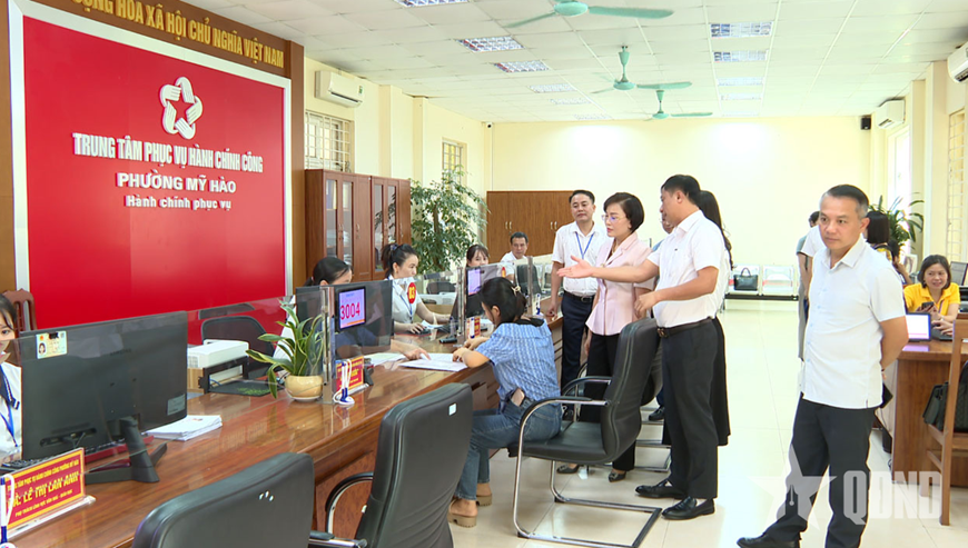 D&acirc;n chủ ở cơ sở tr&ecirc;n kh&ocirc;ng gian số gắn với kỷ cương v&agrave; ph&aacute;p quyền