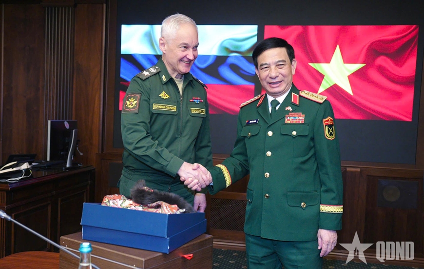 Đại tướng Phan Văn Giang hội kiến Bộ trưởng Bộ Quốc phòng Liên bang Nga