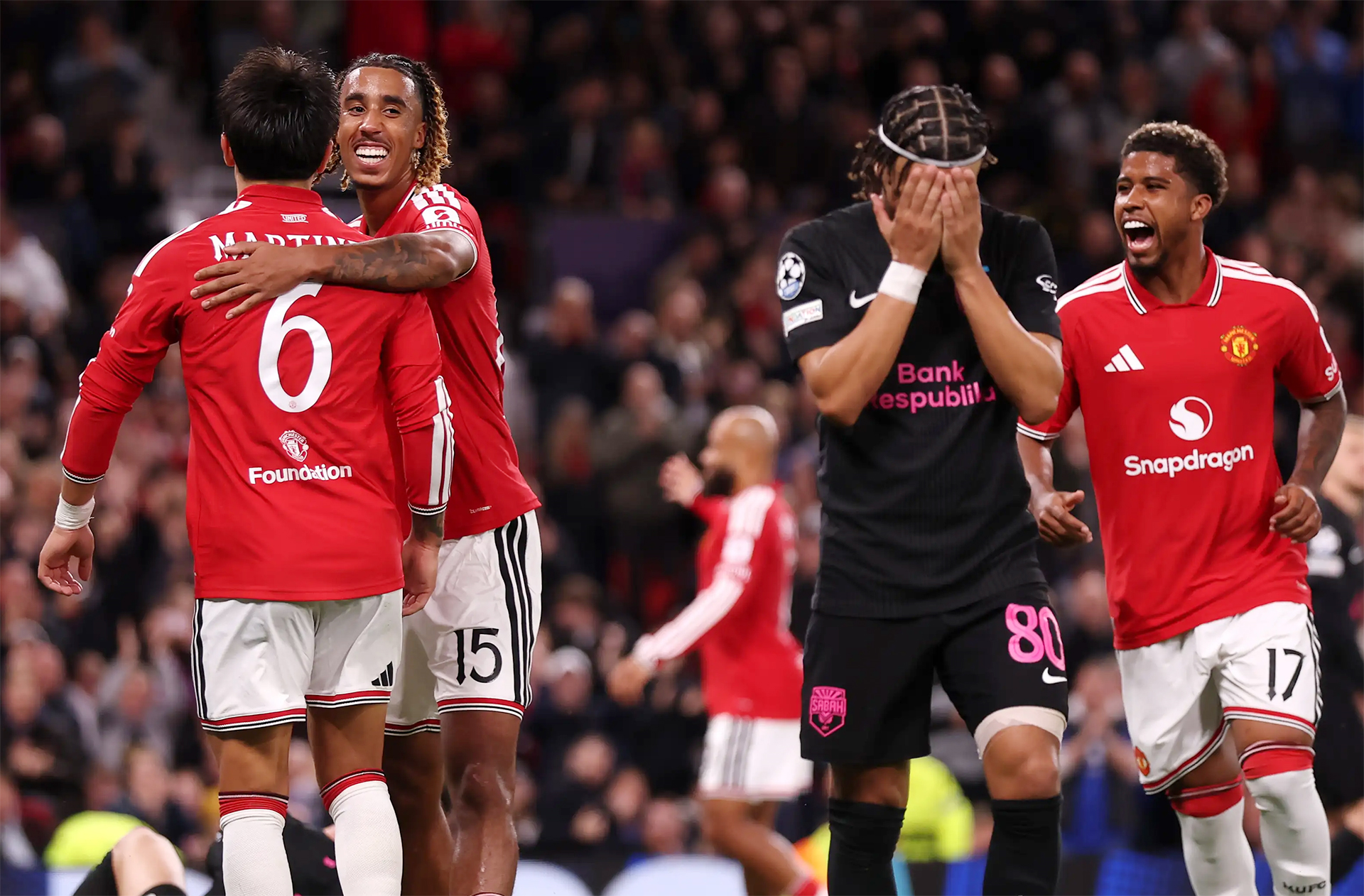 Tin thể thao (11-9): MU, Bayern mở màn Champions League hoàn hảo

