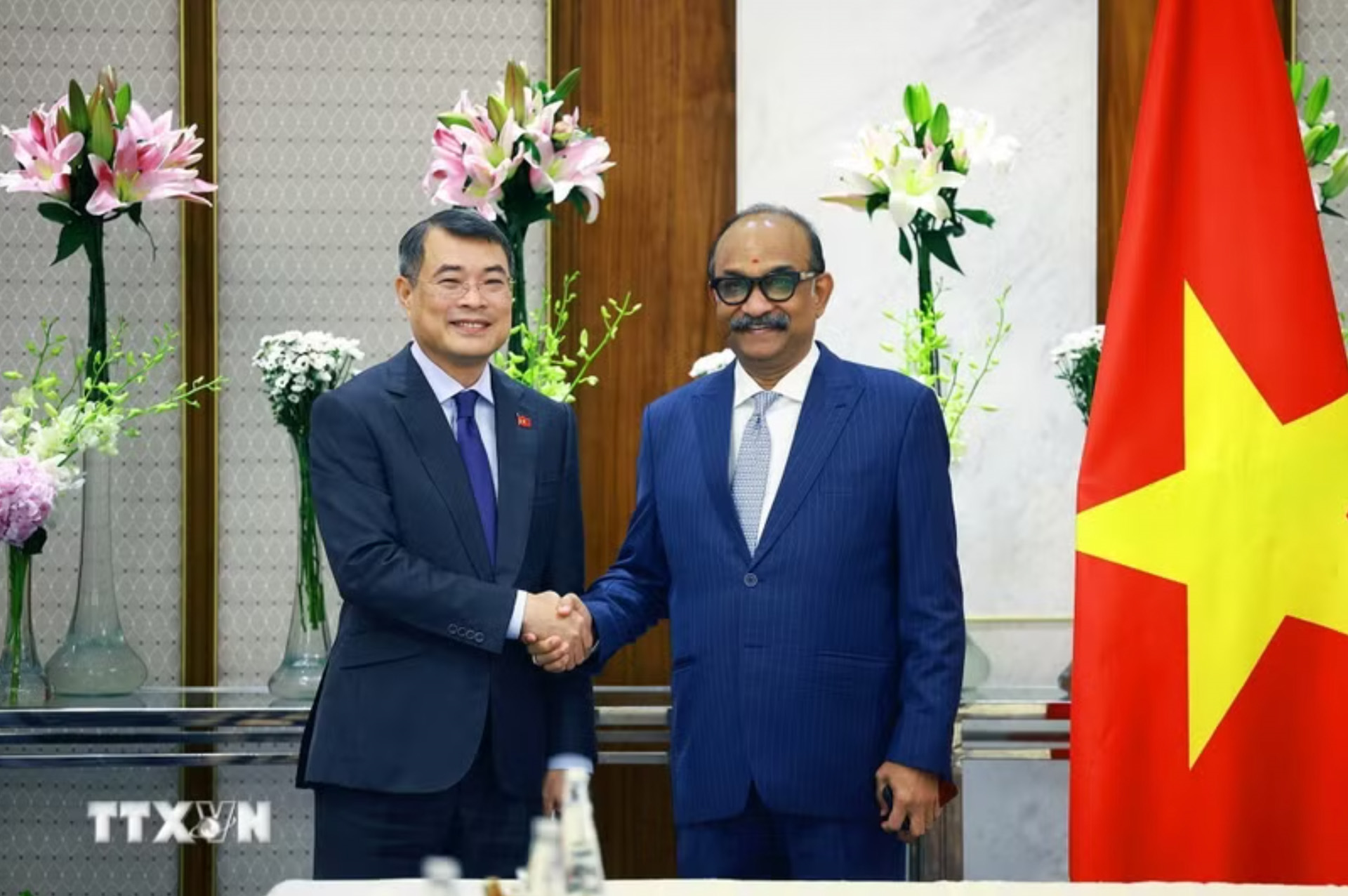 Thủ tướng Lê Minh Hưng đề nghị Tập đoàn GMR tham gia các dự án ở Việt Nam