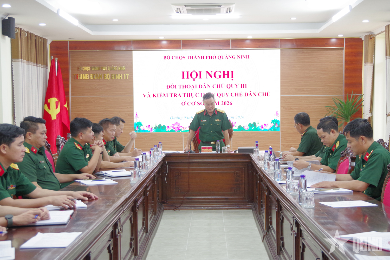 Bộ CHQS TP Quảng Ninh đối thoại dân chủ, kiểm tra Quy chế dân chủ ở cơ sở tại Trung đoàn Bộ binh 17

