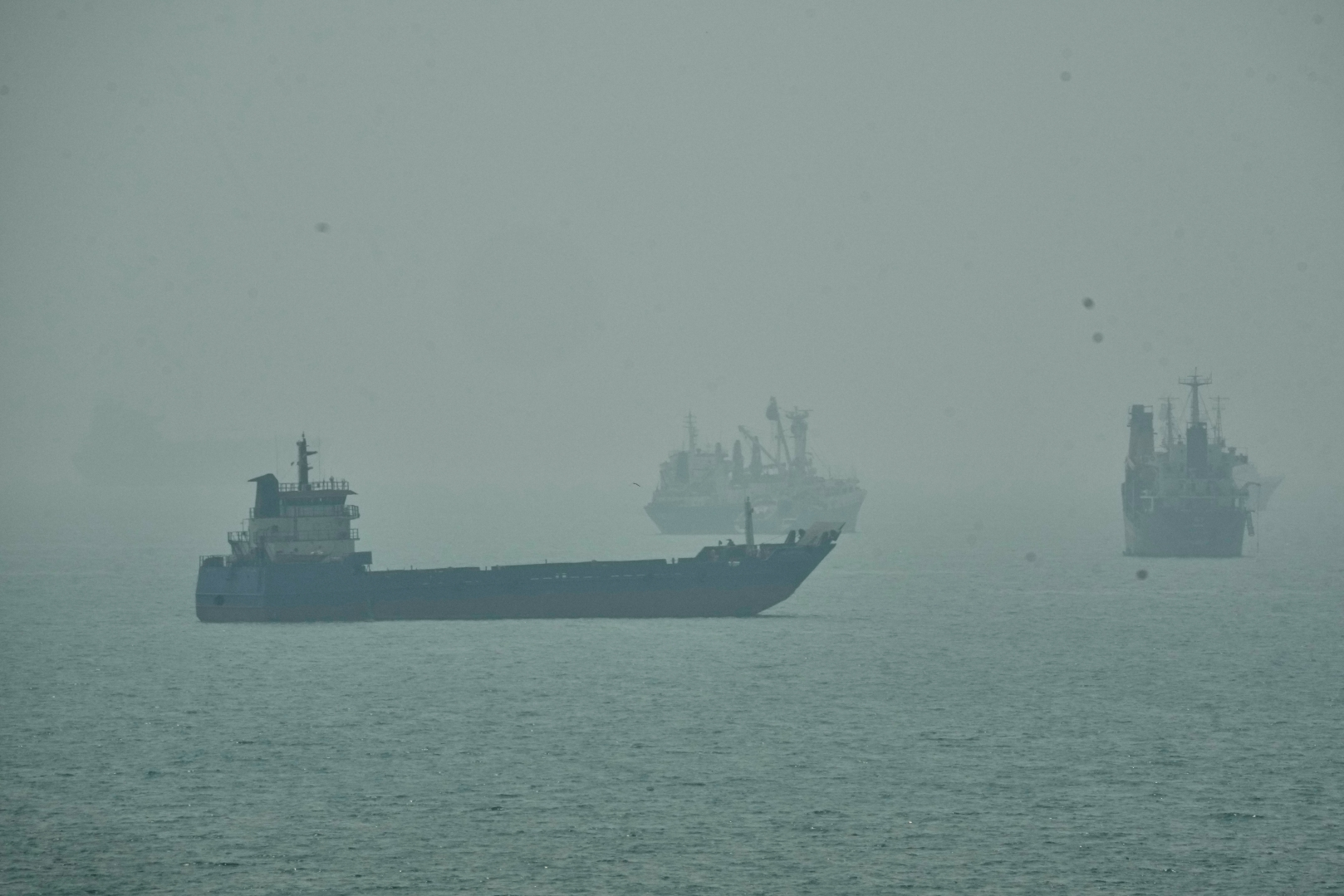 Iran và các nước vùng Vịnh hoãn cuộc họp về eo biển Hormuz