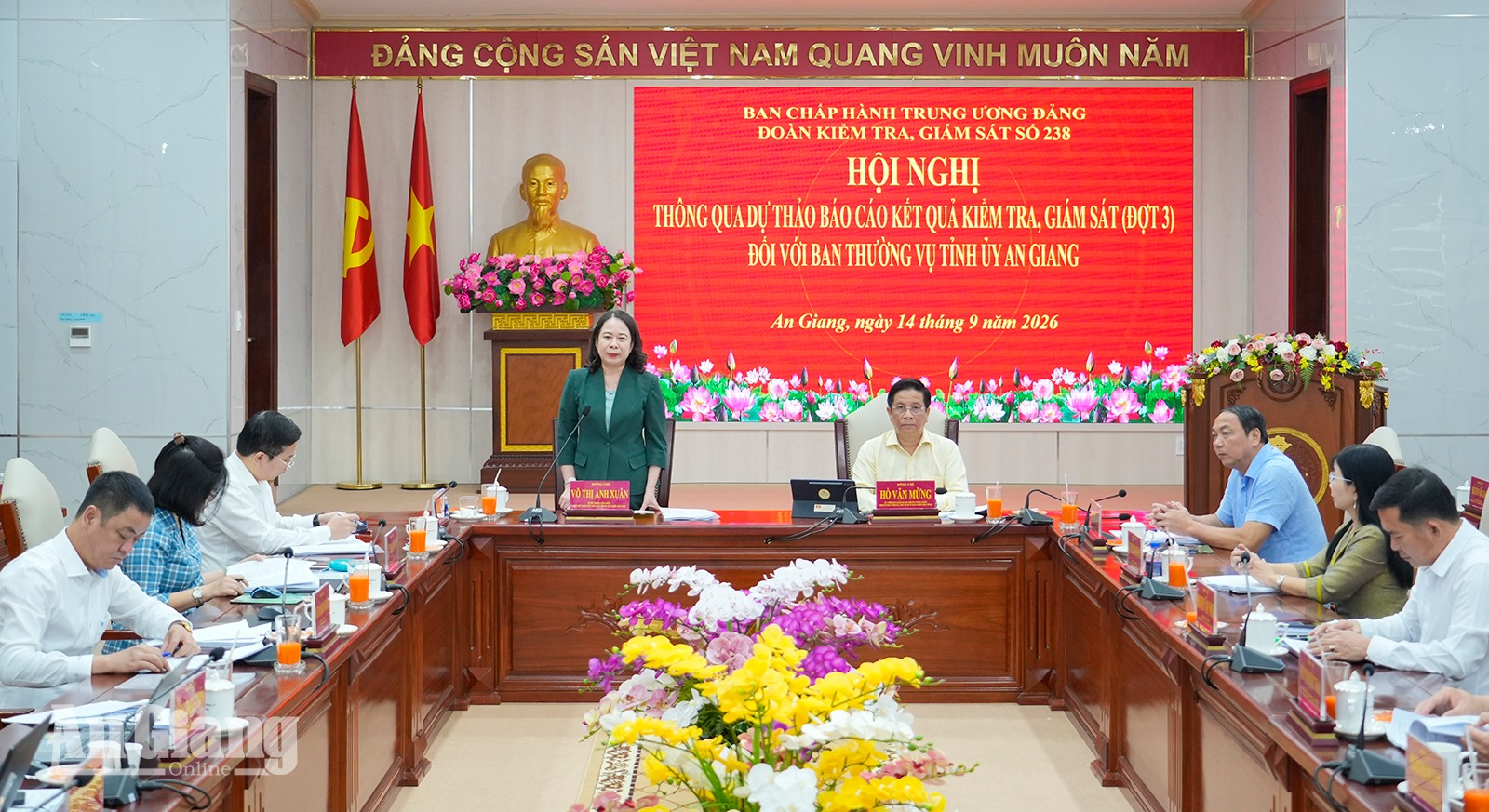 An Giang nghiên cứu ban hành đề án xây dựng đội ngũ cán bộ đáp ứng yêu cầu