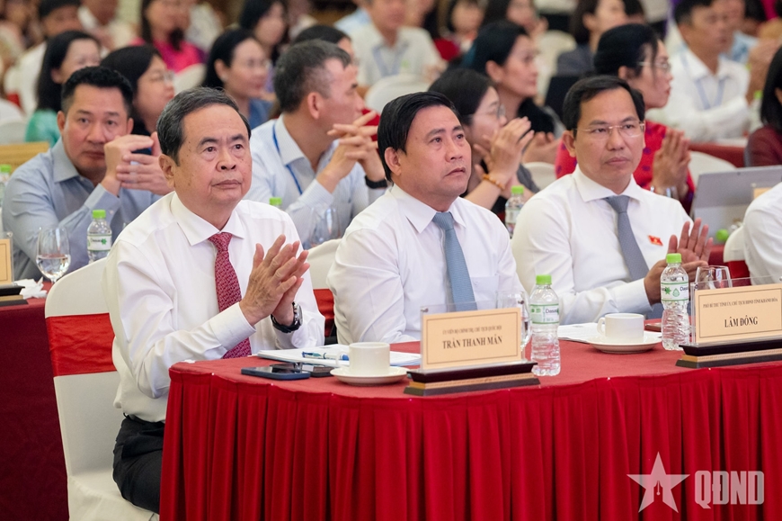 Chủ tịch Quốc hội Trần Thanh Mẫn: Mỗi bài viết, mỗi tin tức, bức ảnh của Báo Đại biểu Nhân dân khi phát hành phải đánh giá xem thu lại được kết quả, hiệu quả như thế nào