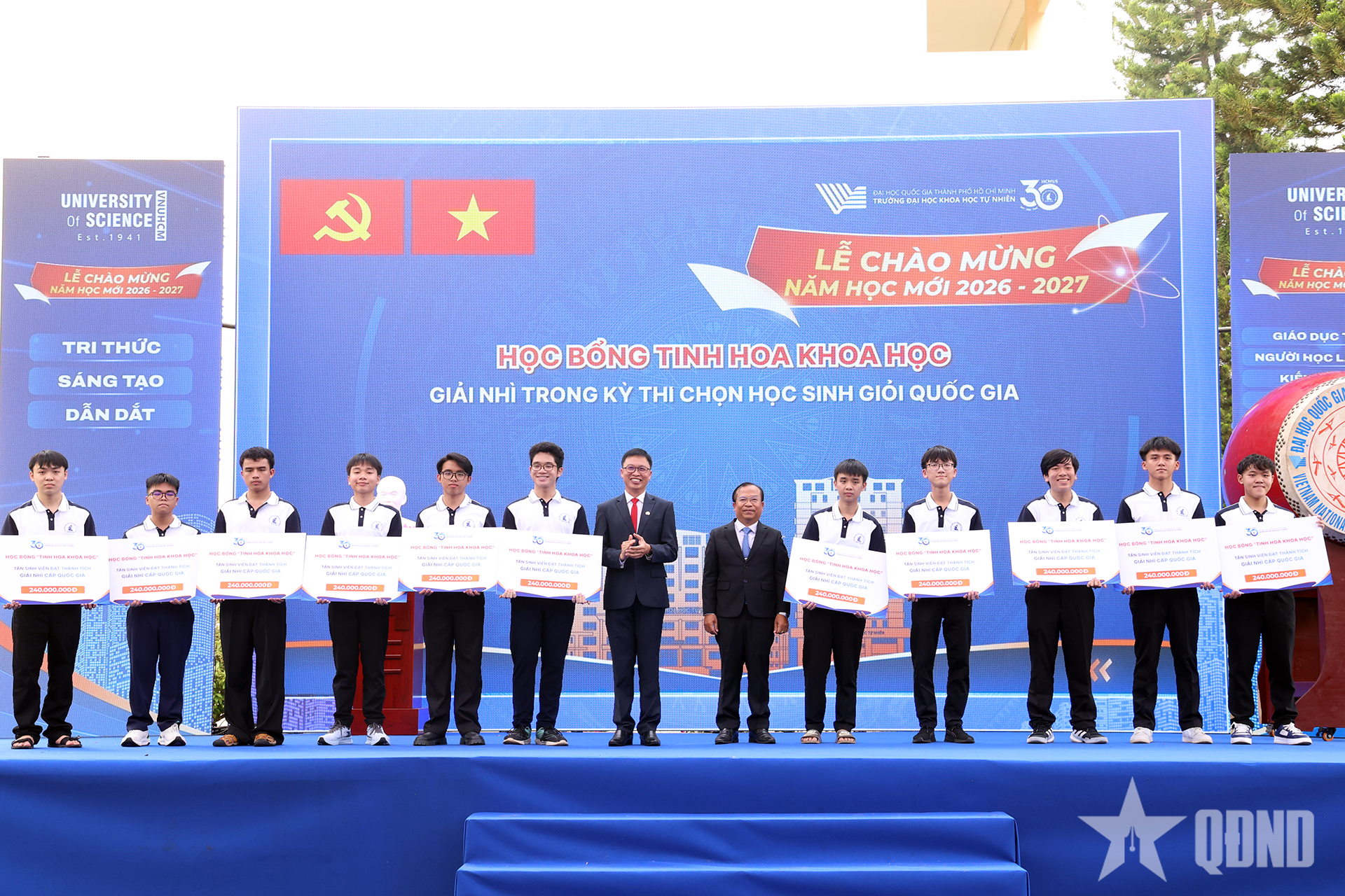 TP Hồ Chí Minh: Khoảng 29 tỷ đồng học bổng dành tặng các tân sinh viên xuất sắc