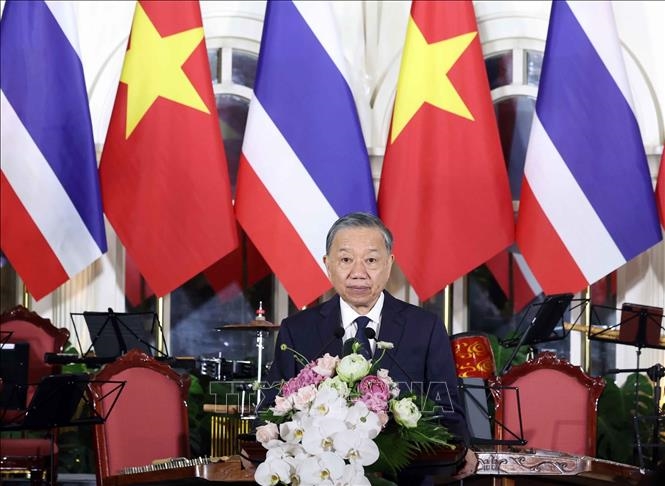 Tổng Bí thư, Chủ tịch nước Tô Lâm chủ trì chiêu đãi Nhà vua Thái Lan và Hoàng hậu