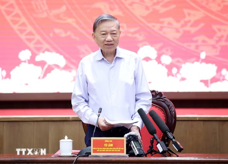 Tổng Bí thư, Chủ tịch nước Tô Lâm: Thủ đô phải đi đầu trong xây dựng đội ngũ cán bộ