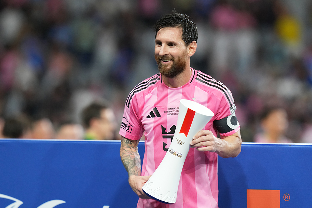 Danh hiệu mới nhất của Messi không được FIFA công nhận?