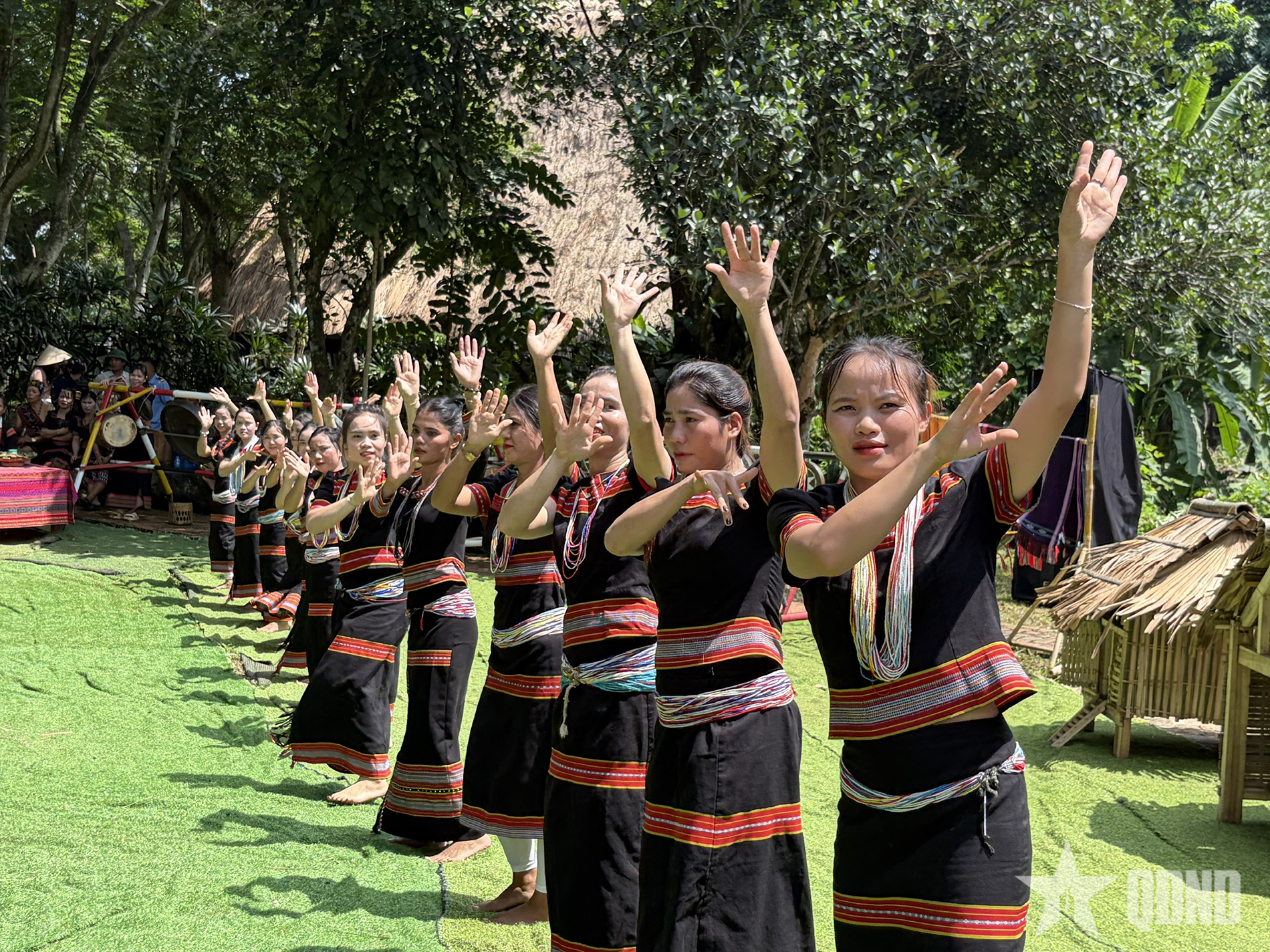 Độc đáo chương trình “Sắc hương đại ngàn”


