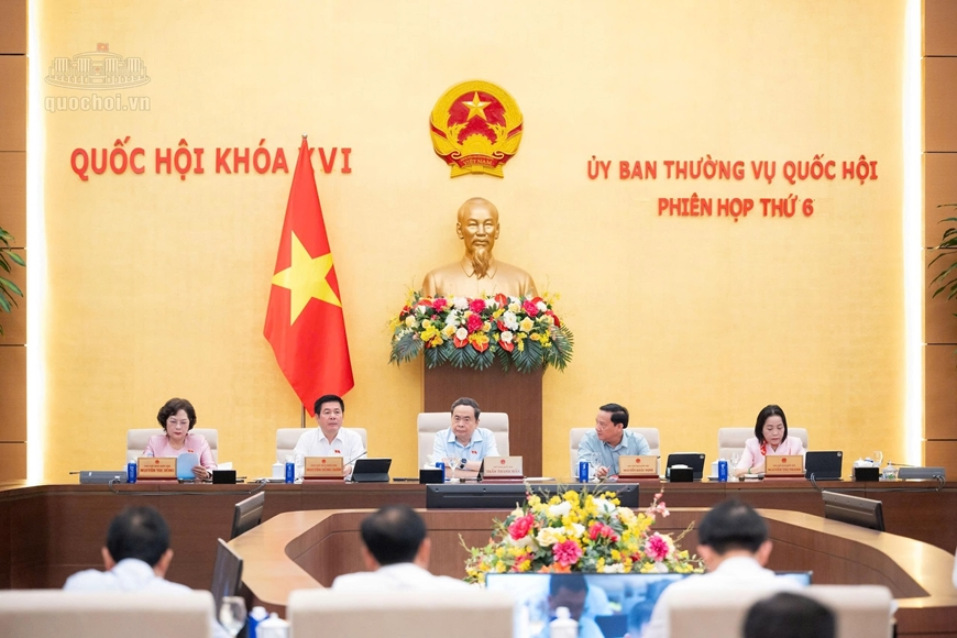 Hoàn thiện pháp luật để quản lý, khai thác hiệu quả không gian biển