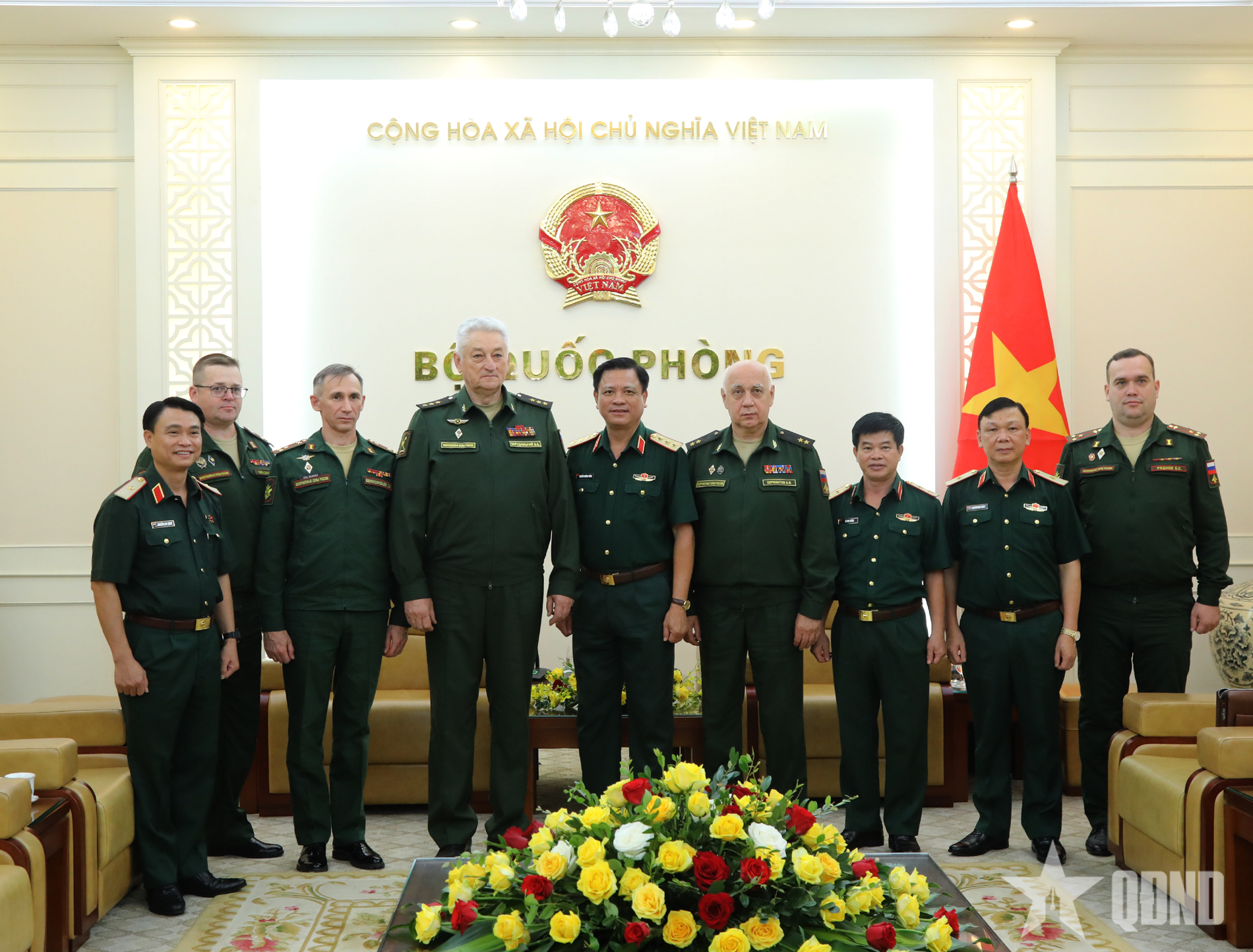 Thượng tướng Nguyễn Trường Thắng tiếp Giám đốc Học viện Quân sự Liên bang Nga