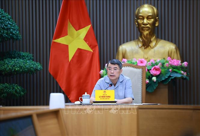 Thủ tướng Lê Minh Hưng: Kiên quyết không điều chỉnh tiến độ các dự án trọng điểm giao thông vận tải nếu không có lý do chính đáng