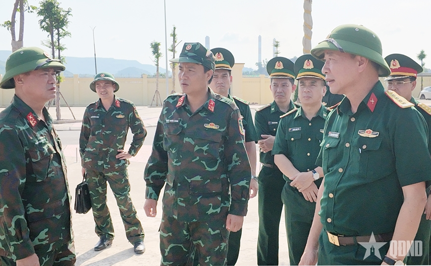 Bộ Tham mưu Quân khu 3 kiểm tra công tác chuẩn bị diễn tập khu vực phòng thủ TP Quảng Ninh