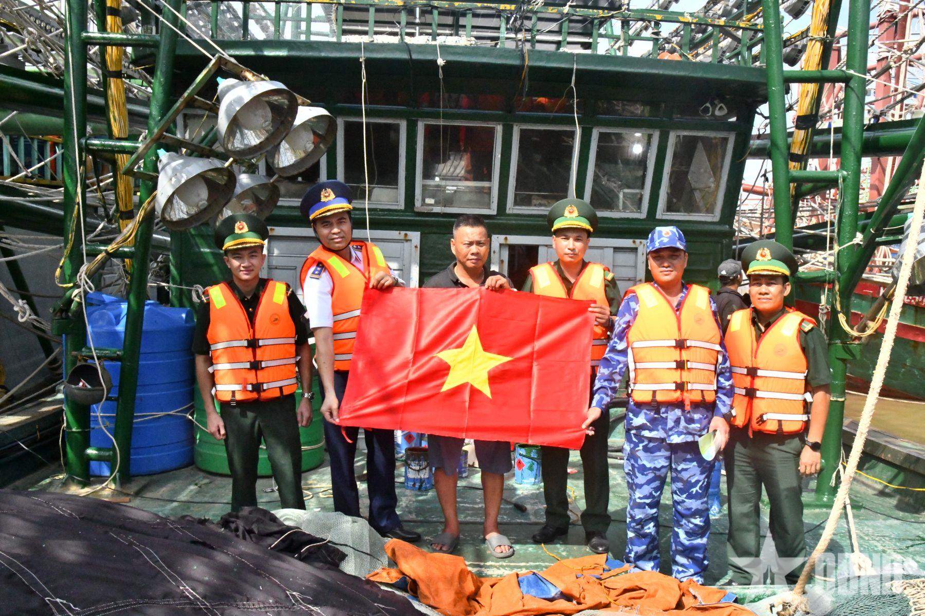 Tăng cường phối hợp tuyên truyền chống khai thác IUU
