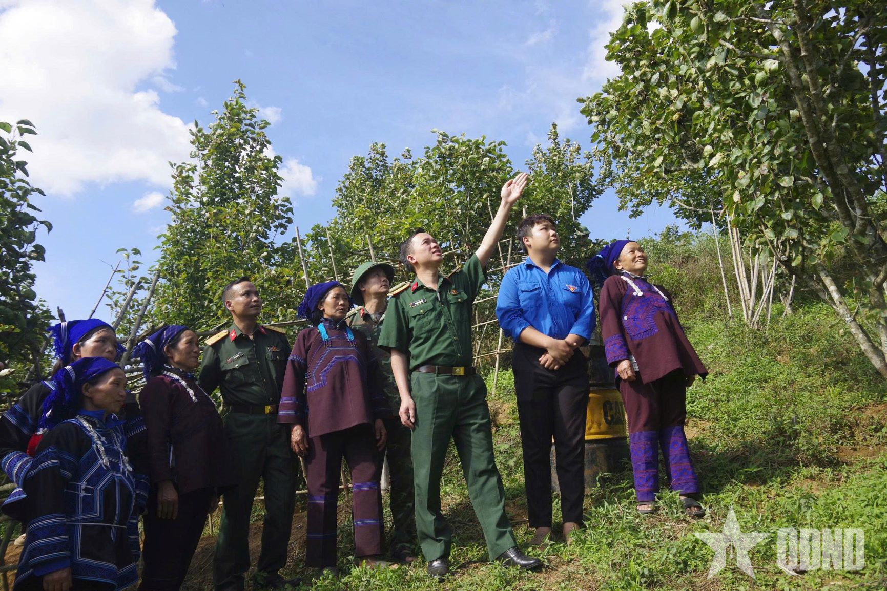 “Cầu nối” tuyên truyền ở Y Tý