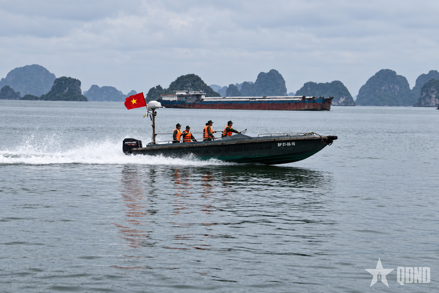 Cứu nạn dưới nước: Khẩn trương nhưng phải an toàn