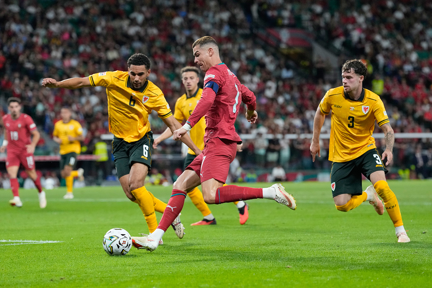 Tin thể thao (25-9): Đức rơi chiến thắng trước Hà Lan, Ronaldo kém duyên


