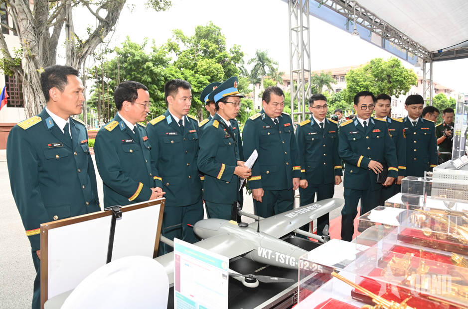 Biến khó khăn thành động lực sáng tạo