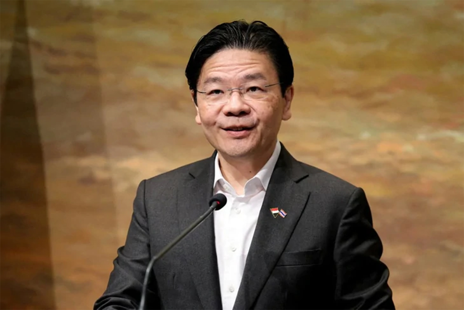 Thủ tướng Singapore được trả lương cao nhất thế giới