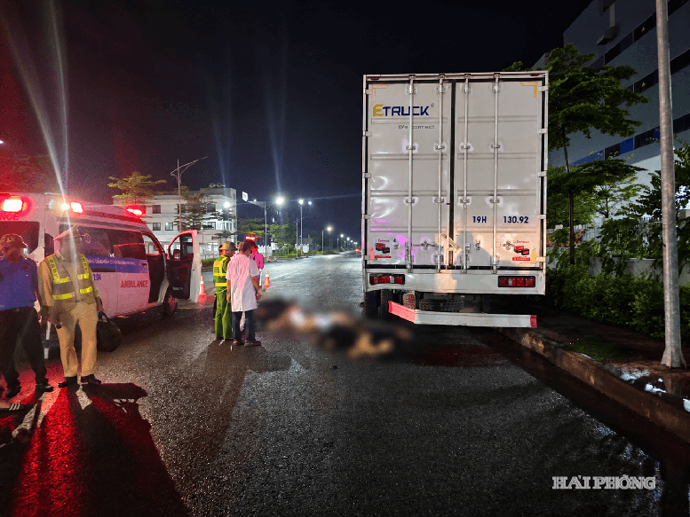 Thủ tướng yêu cầu khẩn trương khắc phục hậu quả vụ tai nạn giao thông khiến 3 thanh niên tử vong tại Hải Phòng