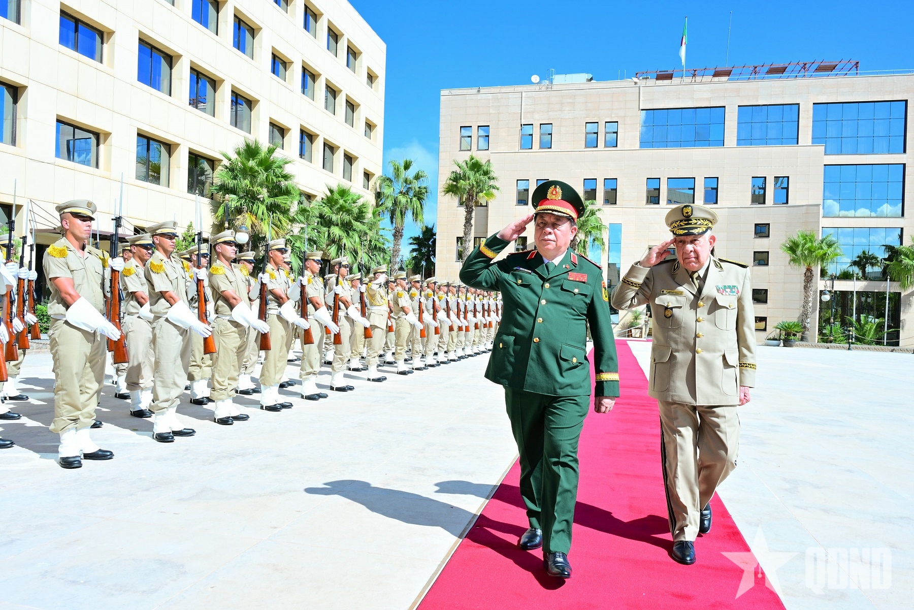 Lễ đón Đại tướng Nguyễn Trọng Nghĩa thăm chính thức Cộng hòa Algeria dân chủ và nhân dân
