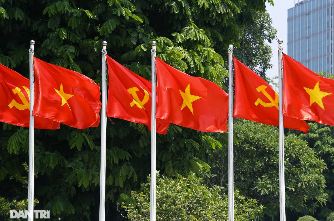 Bác bỏ luận điệu “kiên định Chủ nghĩa Mác-Lênin, tư tưởng Hồ Chí Minh là cản trở sự phát triển”