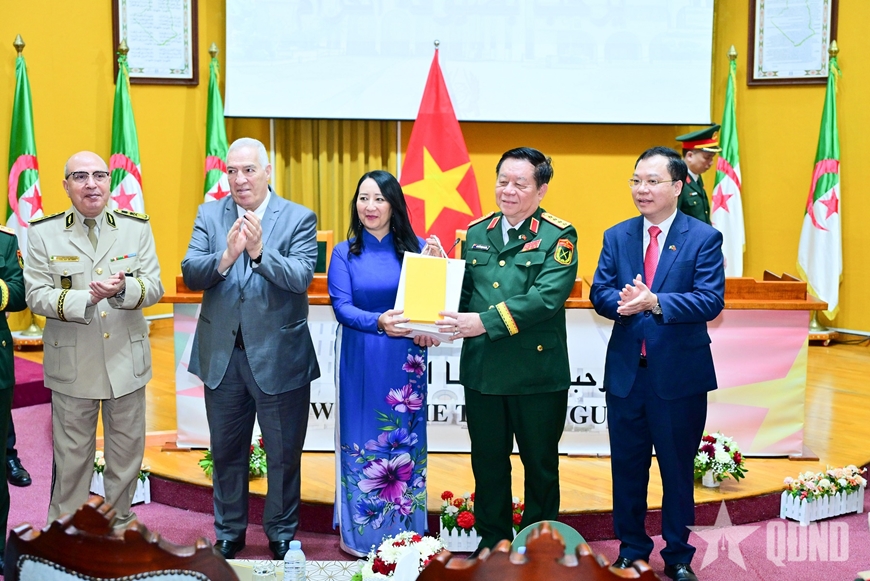 Việt Nam - Algeria thúc đẩy hợp tác bảo tàng, giáo dục lịch sử