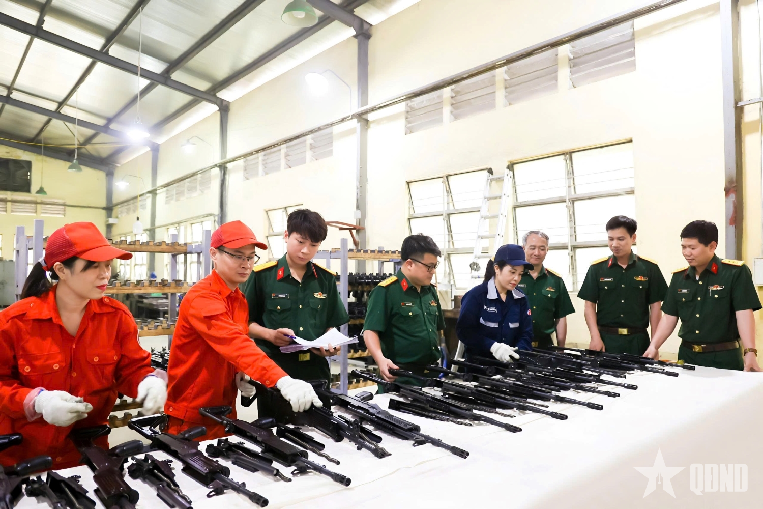 Làm chủ công nghệ, tạo sức bật cho vũ khí Việt Nam