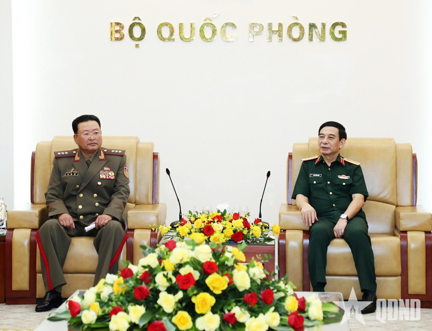 Đại tướng Phan Văn Giang tiếp Thứ trưởng Bộ Quốc phòng Triều Tiên