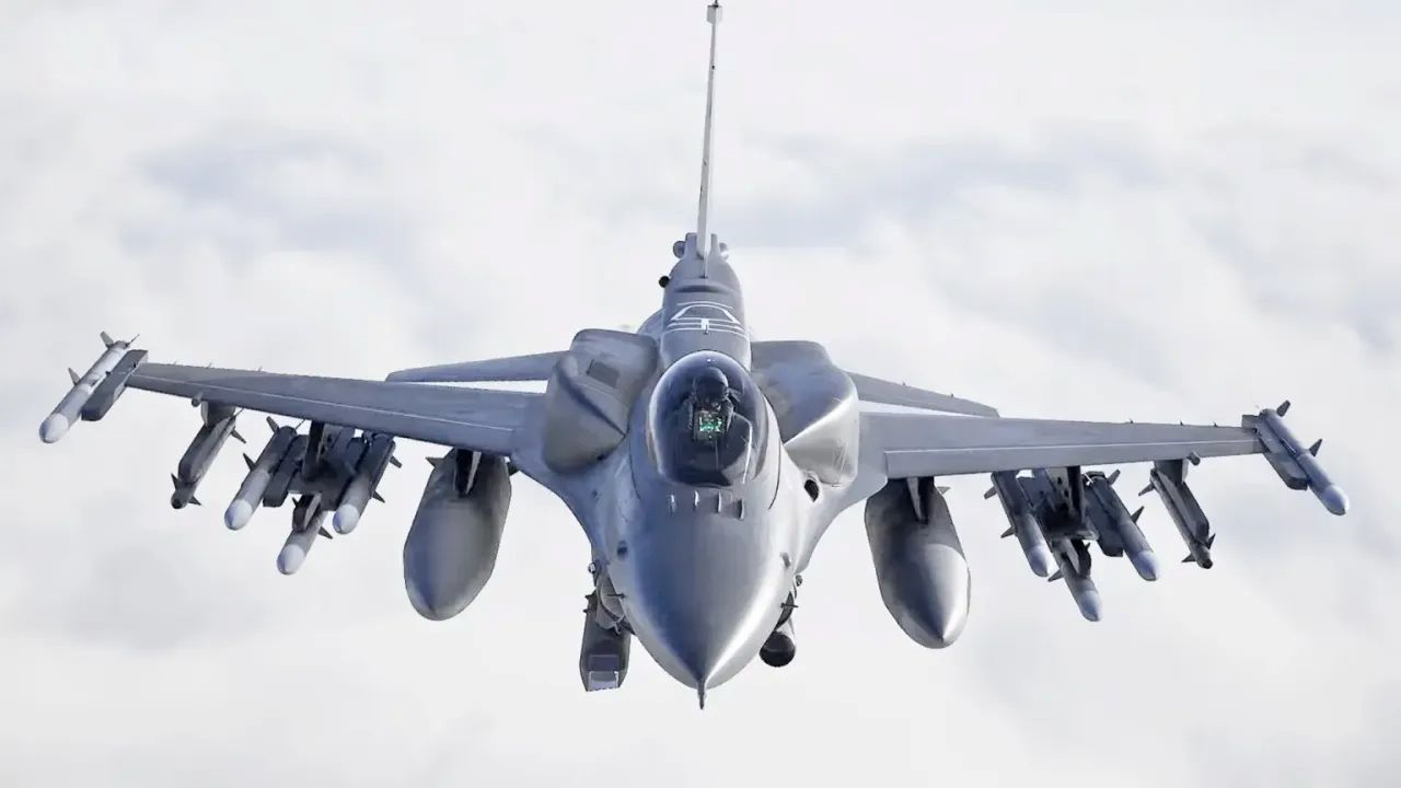 Khi F-16 thay thế được F-35

