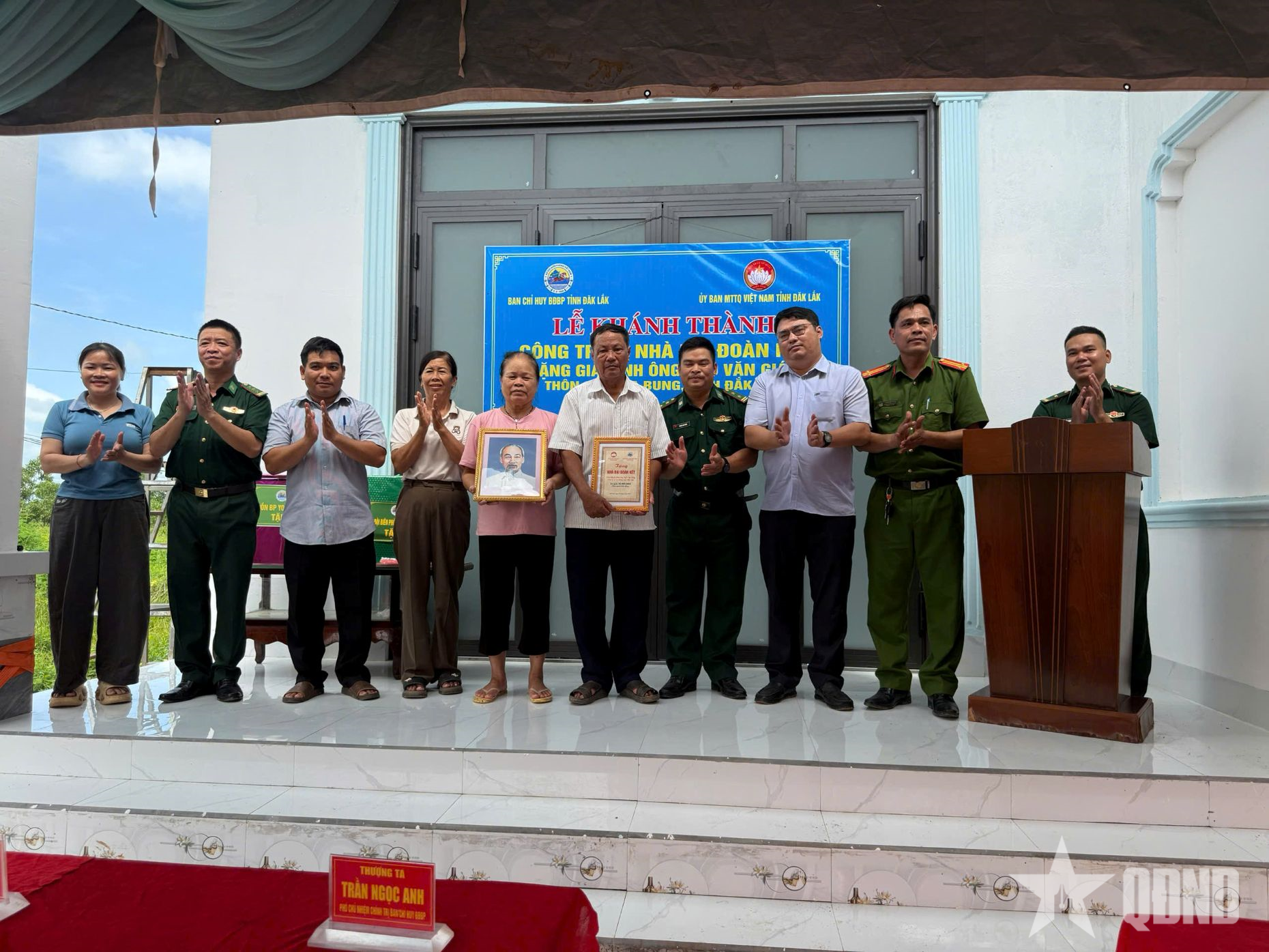 Bộ đội Biên phòng tỉnh Đắk Lắk tặng nhà 
