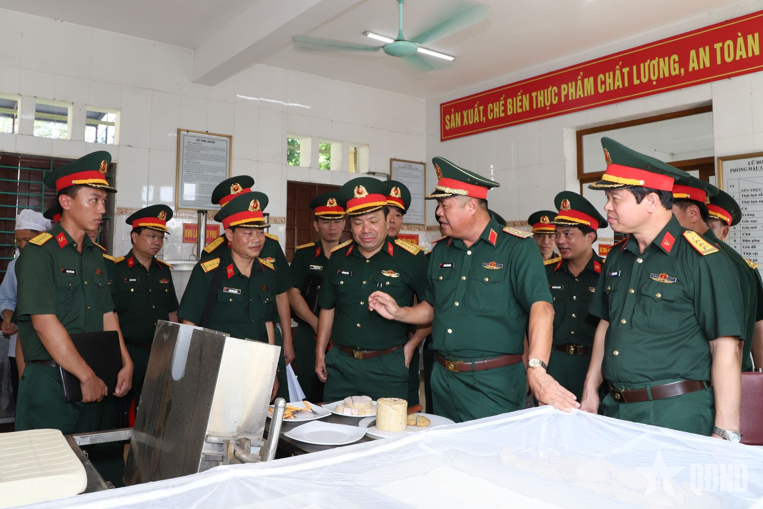 Chủ động bảo đảm hậu cần, kỹ thuật phục vụ diễn tập chung về phòng thủ dân sự giữa quân đội ba nước Việt Nam - Lào - Campuchia