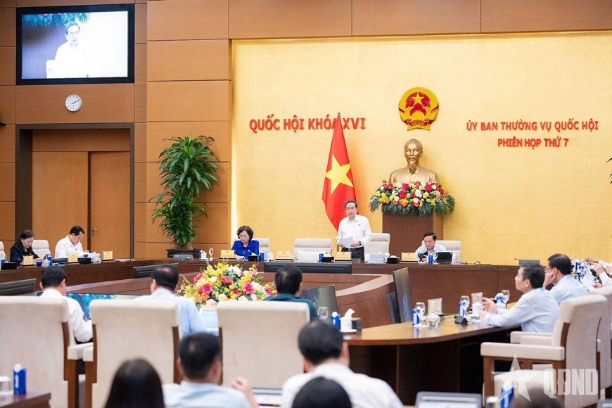 Khai mạc Phiên họp thứ 7 của Ủy ban Thường vụ Quốc hội: Nội dung trình Quốc hội phải thật sự “chín” về chính trị, vững về pháp lý, kỹ về hồ sơ và khả thi về thực tiễn