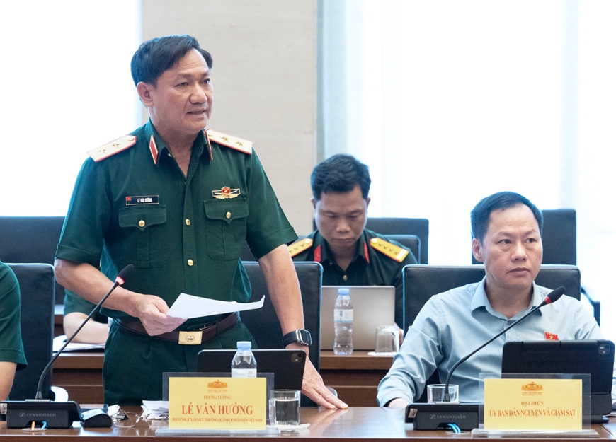 Ủy ban Quốc ph&ograve;ng, An ninh v&agrave; Đối ngoại của Quốc hội thẩm tra dự &aacute;n Luật Thỏa thuận quốc tế (sửa đổi)