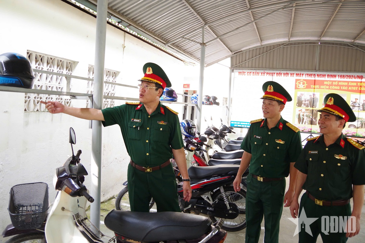 Thực hiện đồng bộ các biện pháp, tăng cường bảo đảm an toàn giao thông