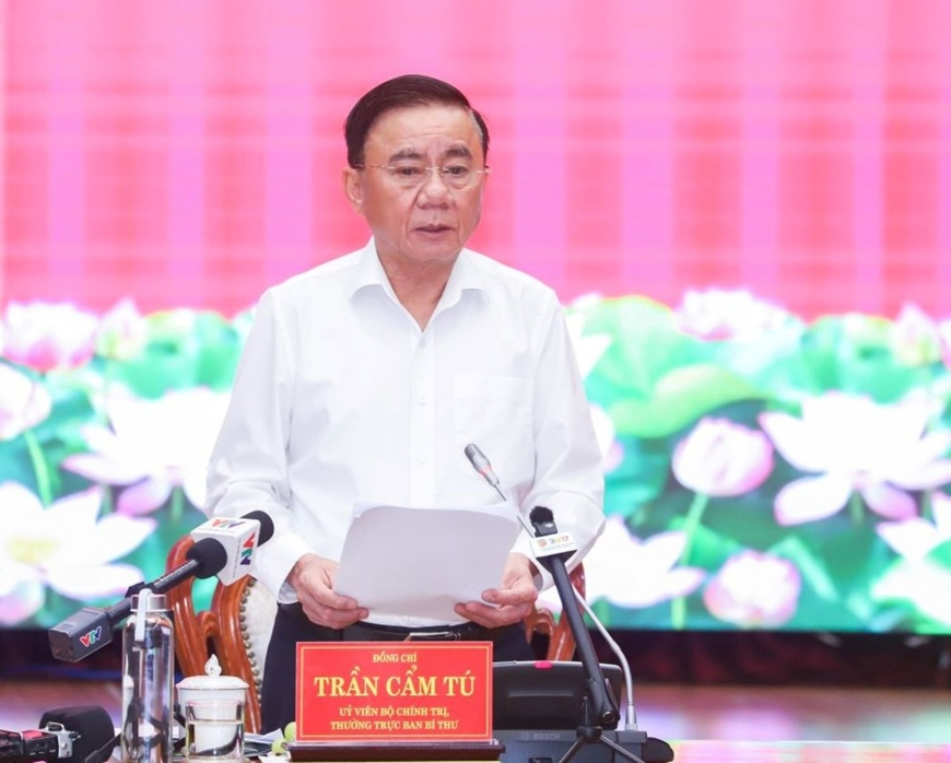 Cơ chế tôn vinh, trọng dụng và bảo vệ cán bộ dám nghĩ, dám làm