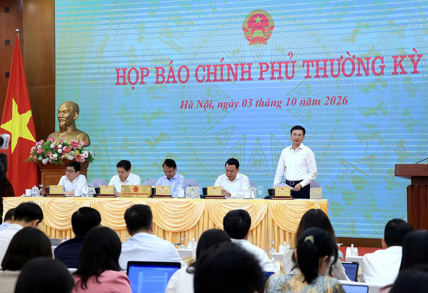 9 tháng, giải ngân đầu tư công ước đạt 640.000 tỷ đồng